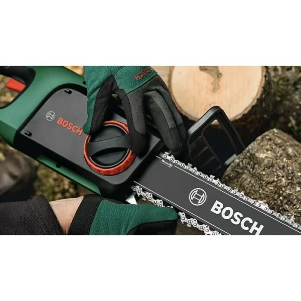 BAUHAUS Bosch Elektro-Kettensäge UniversalChain 40 1.800 W, Schwertlänge: 40 Cm 4