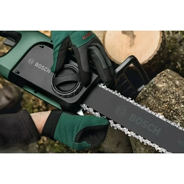 BAUHAUS Bosch Elektro-Kettensäge UniversalChain 35 1.800 W, Schwertlänge: 35 Cm 3