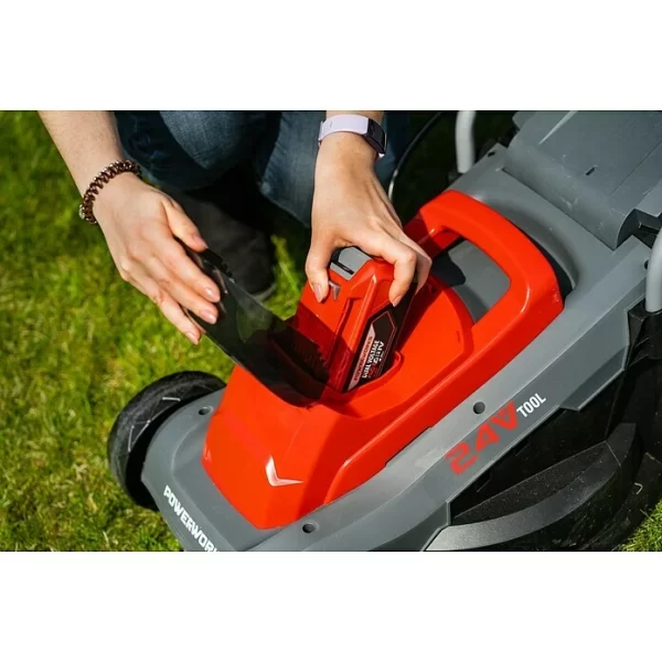 BAUHAUS Powerworks Dual Voltage Akku-Rasenmäher P24LM32K2 24 V, 1 Akku, 2 Ah, Schnittbreite: 32 Cm 3